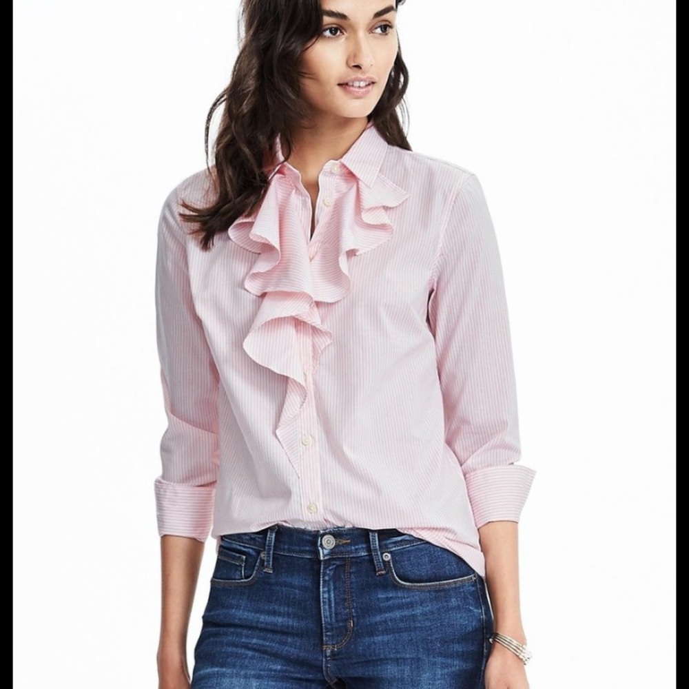 📦Banana Republic Riley Button Down Pink Pinstripe